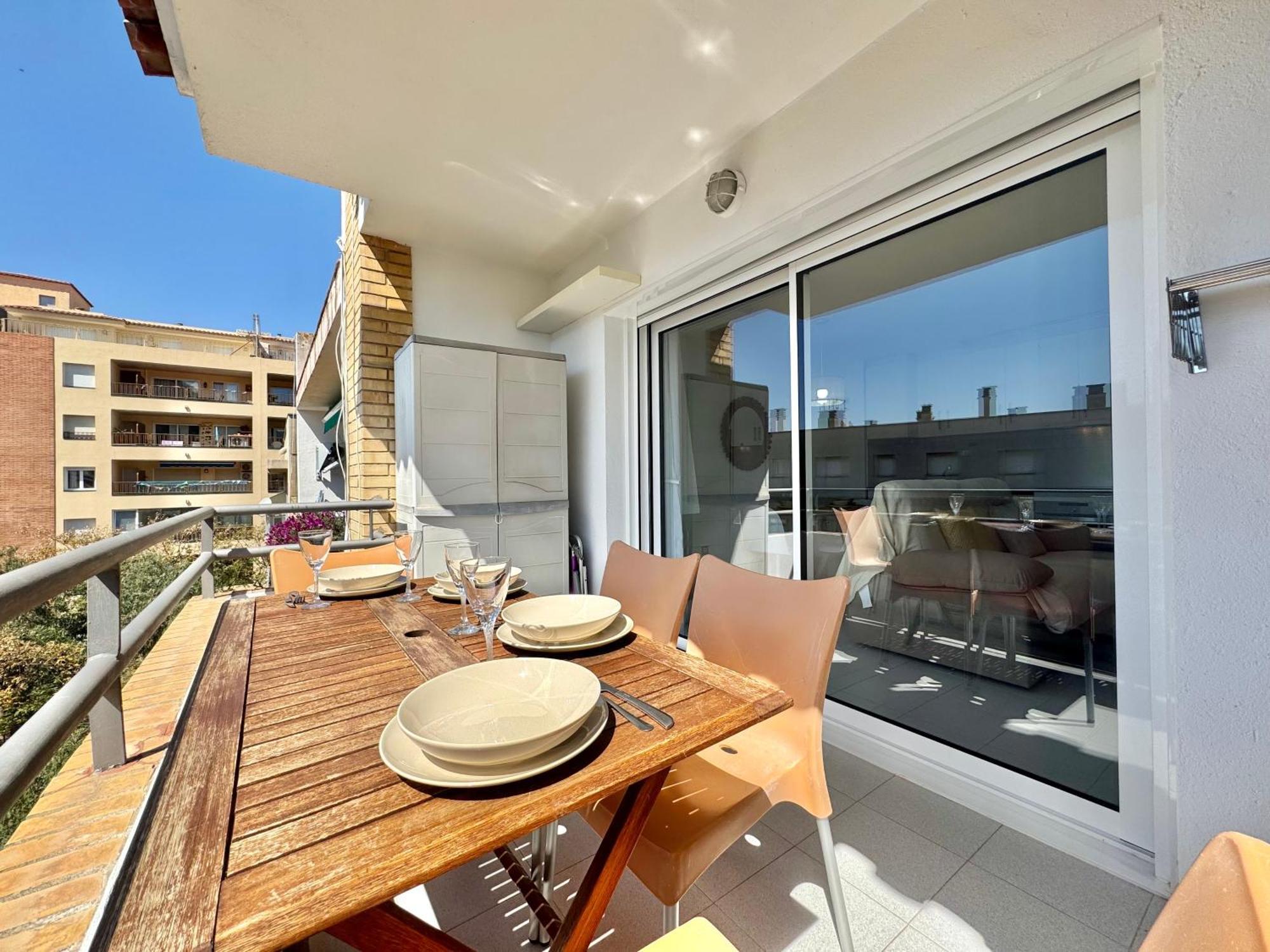 Puig Rom 106 Apartment Roses Exterior photo